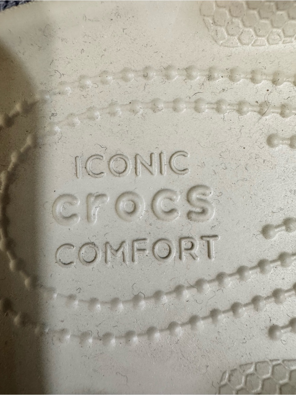 Crocs Classic Platform Flip Flops - Picture 11 of 16